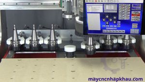 Giá đỡ dao máy phay CNC